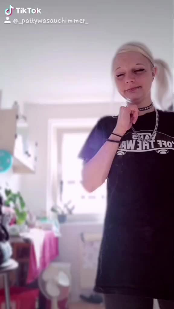 @Liv