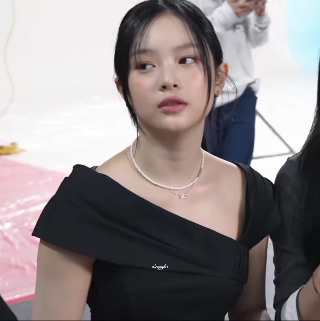 @dinqqqkr