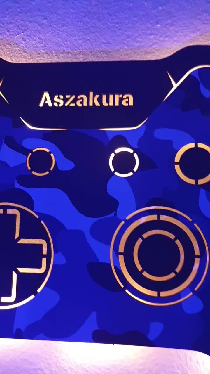 @Aszakura