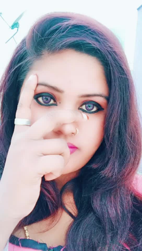 @Angelina05
