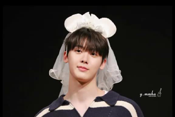 @ESPOSA DE MOONBIN