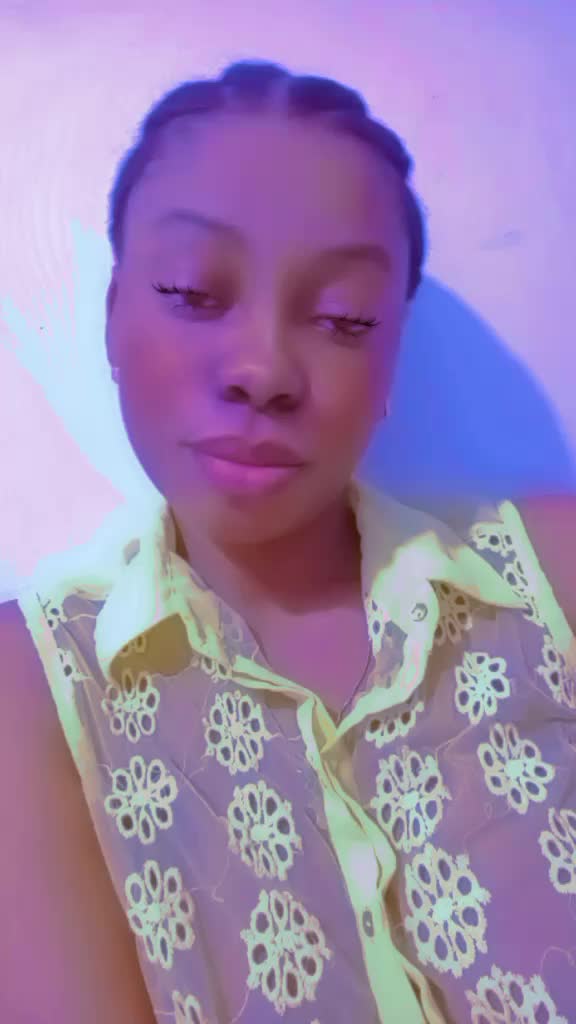 @MIRABEL ♥️♥️