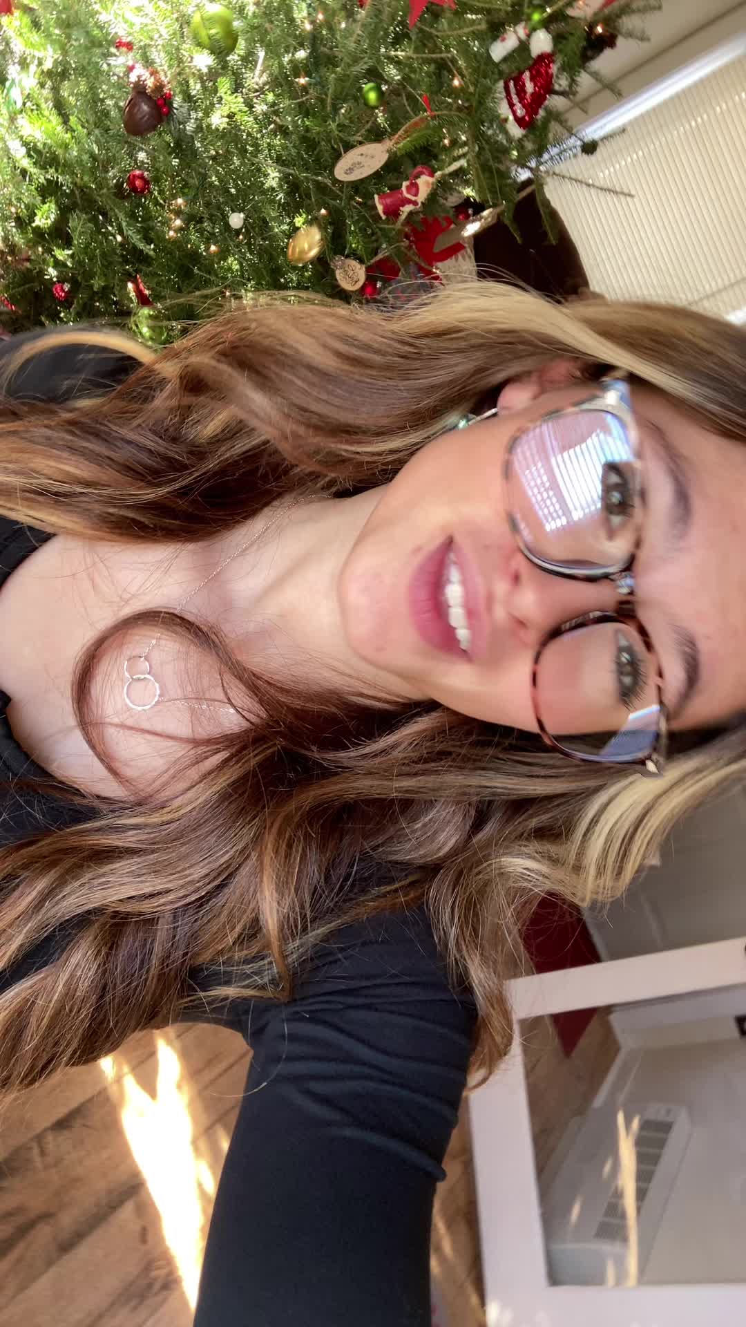 @Alivia saunders