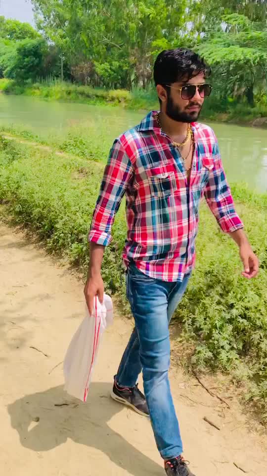 @GURI SAKRA