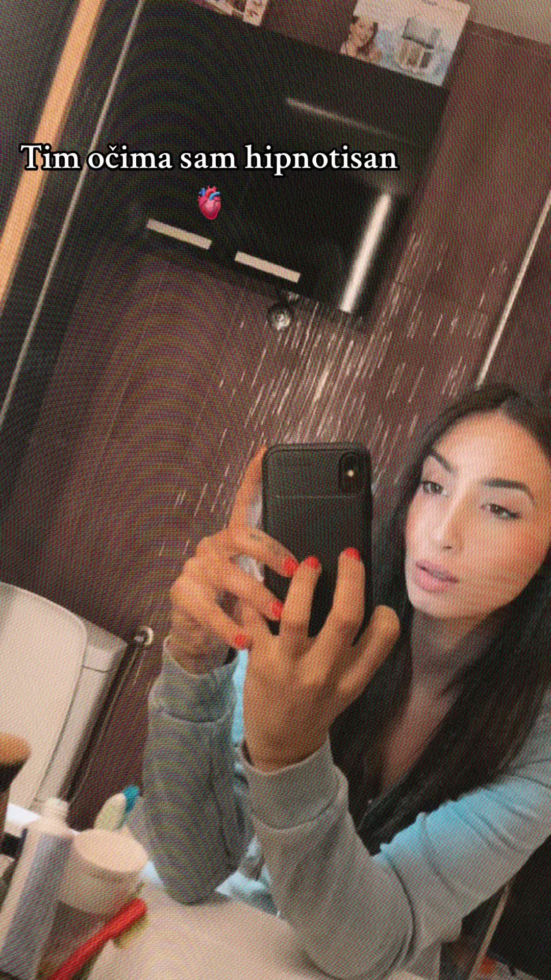 @Zoe Stojanović🍓