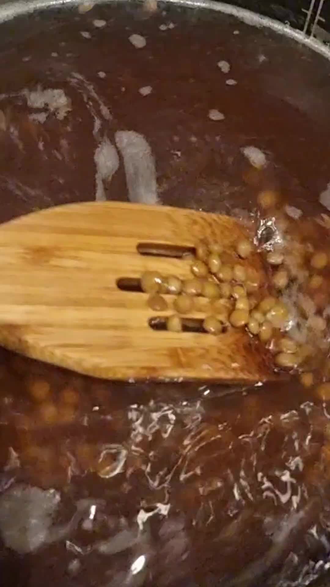 @M R N
