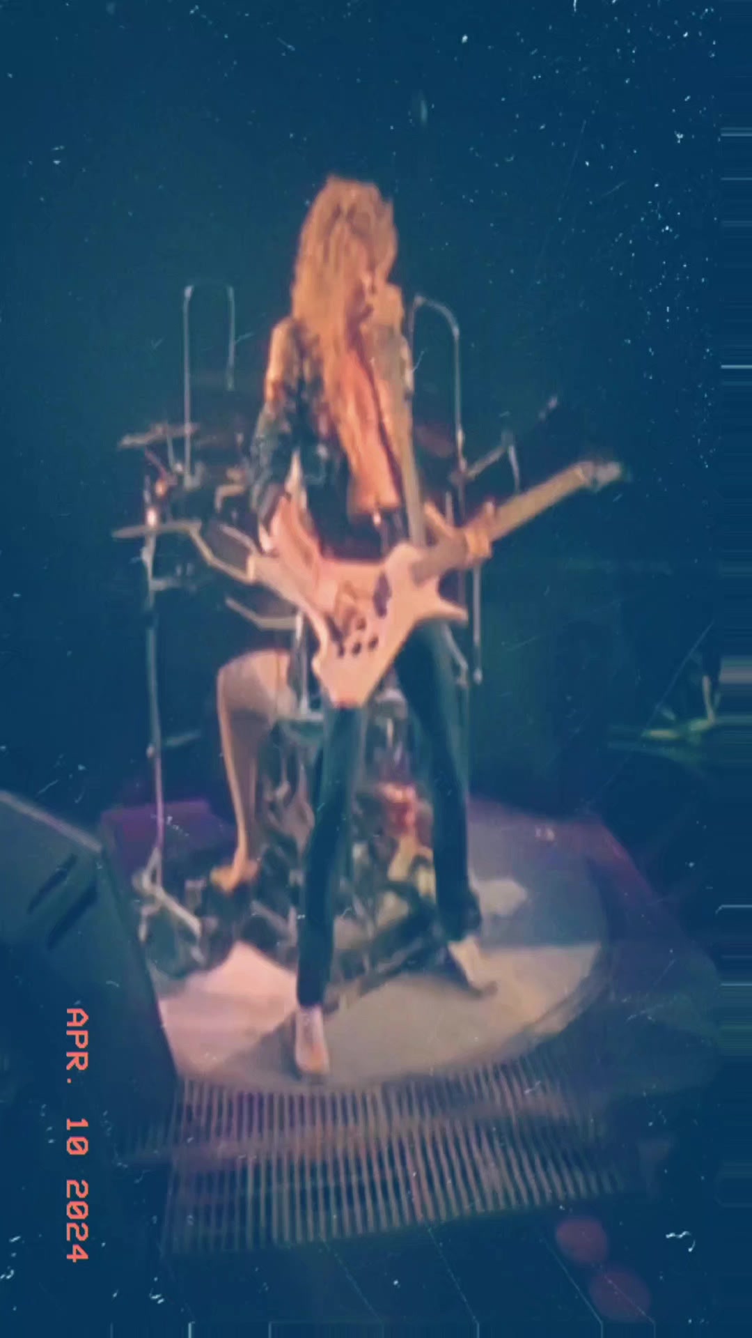 @𝙈𝙐𝙎𝙄𝘾𝘼 🆇 𝘾𝘼𝘽𝙇𝙀🎸