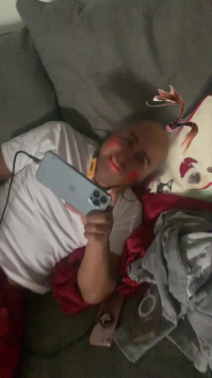 @vickyacosta4