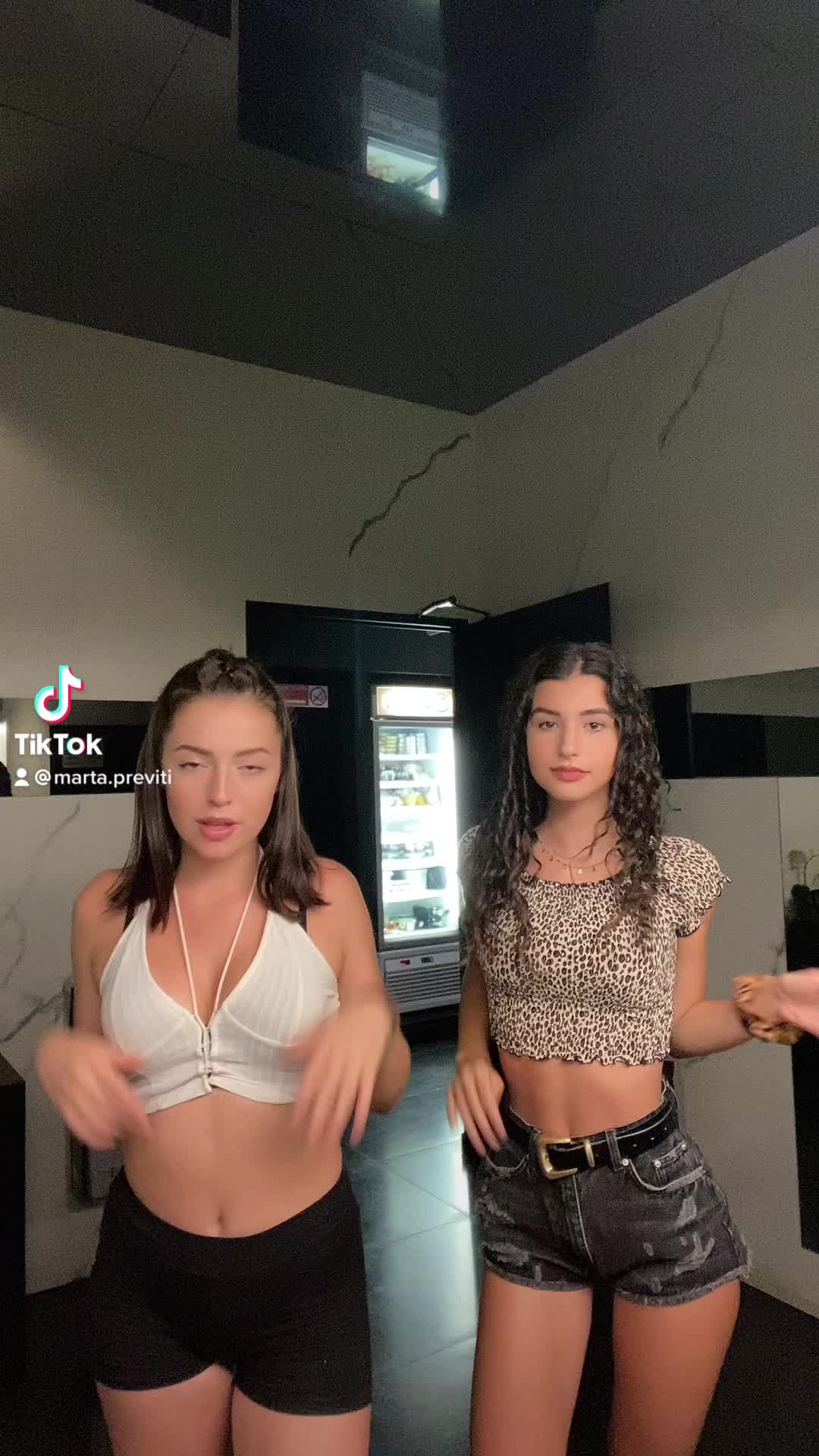 @previtina💘