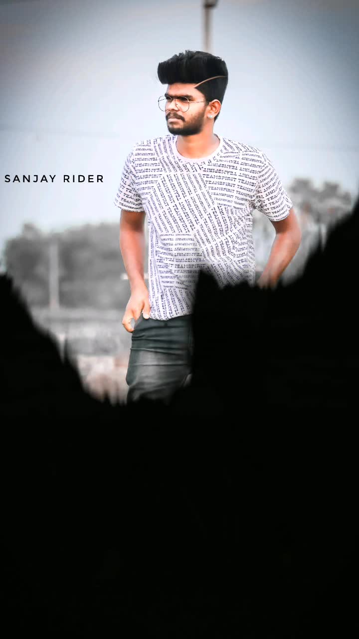 @Sãñjãy Rìdèr