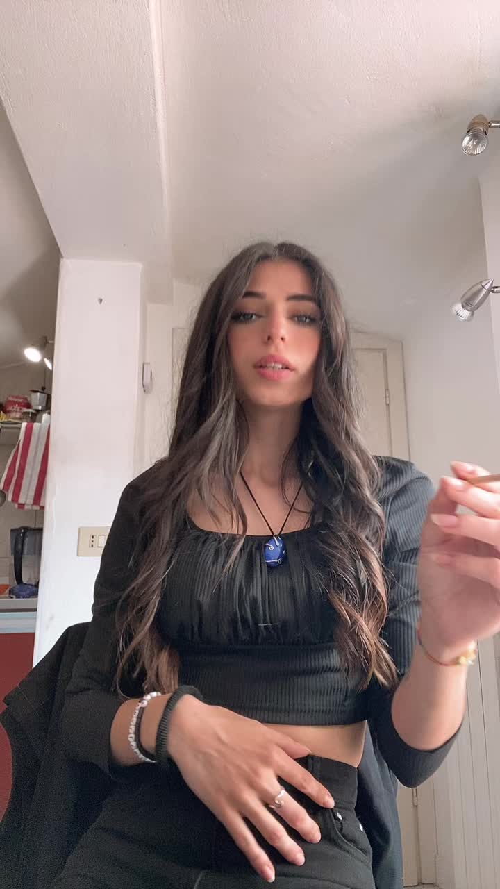 @azura.galanti_