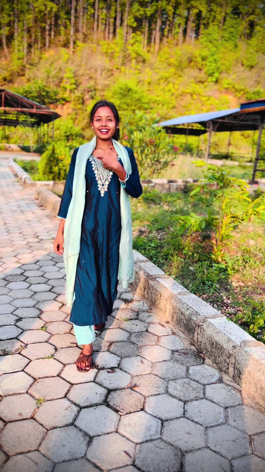 @brown_kurii143 (Muskan)😘❣️