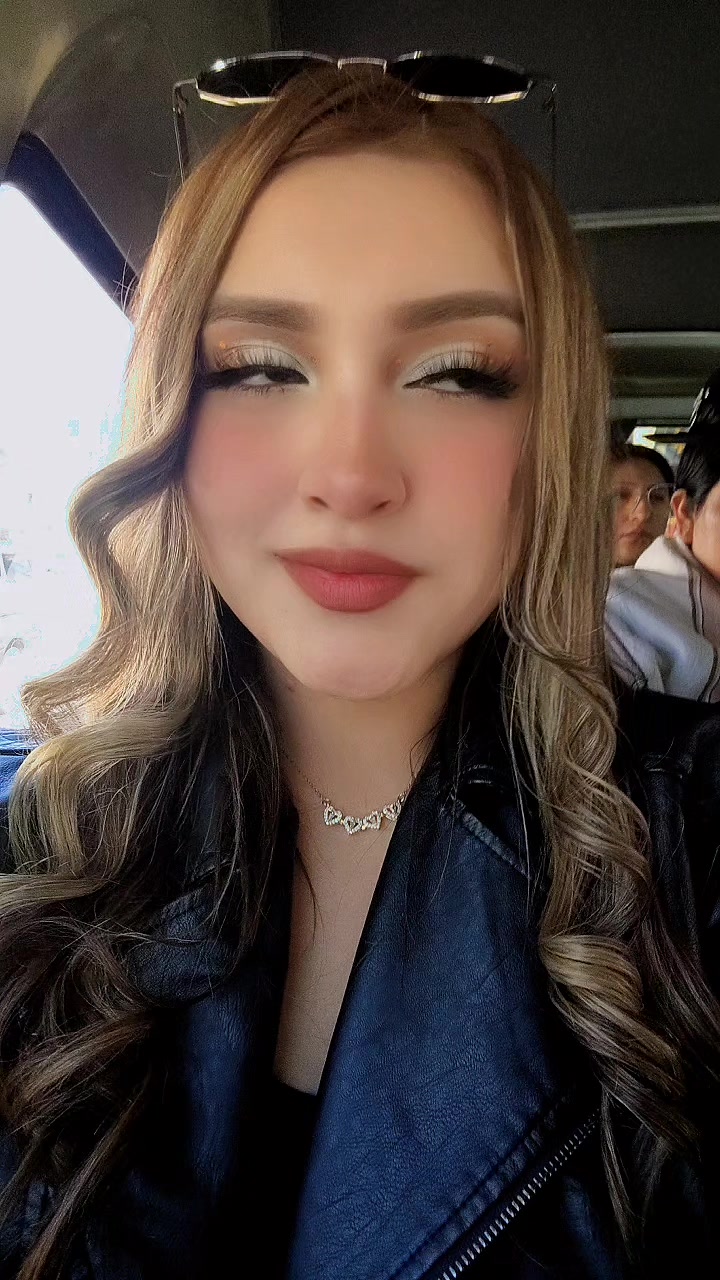 @𝗡𝗜𝗞𝗛𝗬  𝗦𝗢𝗟𝗜𝗭