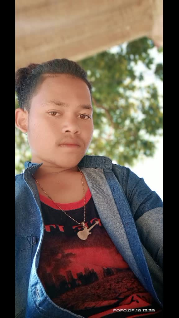 @user374837743383