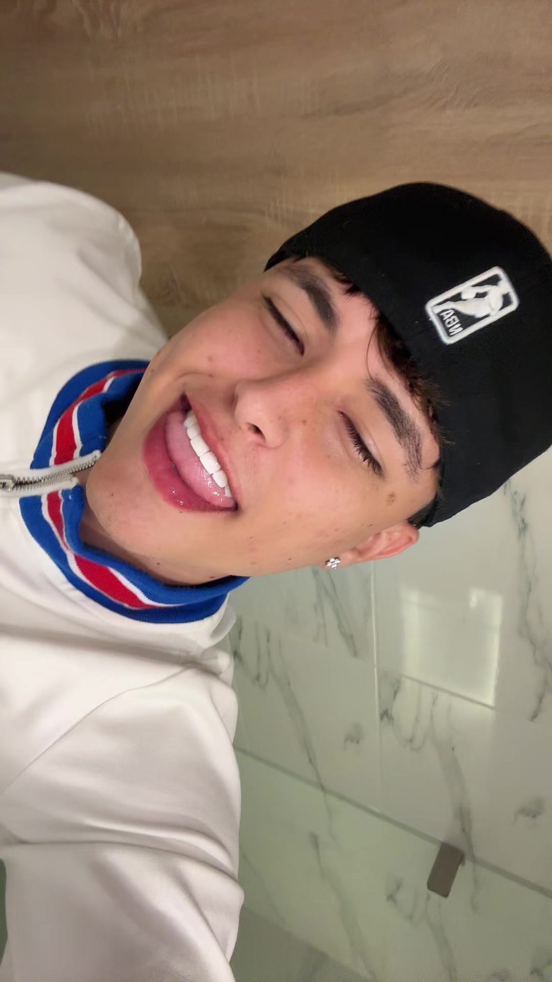 @Elmarquezzz_o