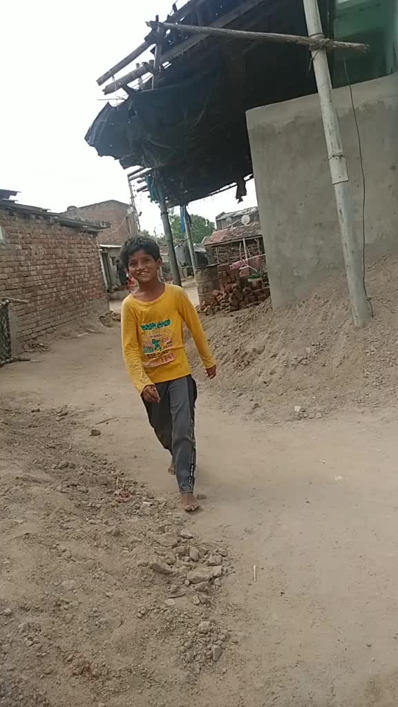 @Dharshi Thakor