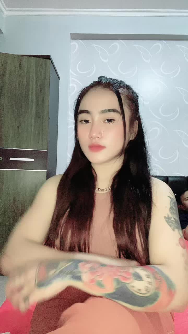 @Liviasessil🕊️