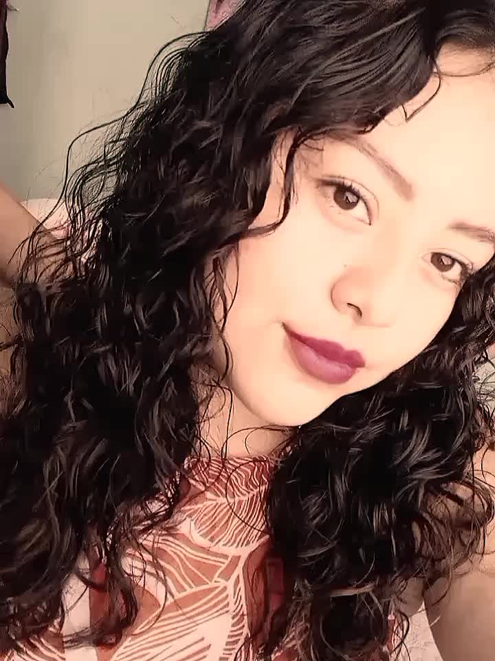 @XIMENA♡
