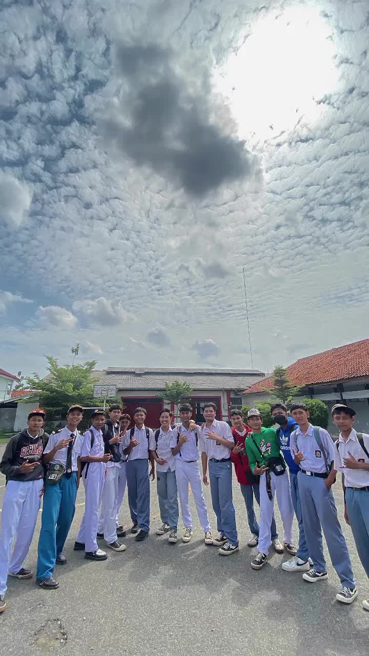 @GNWAN ANAK SHOLEH