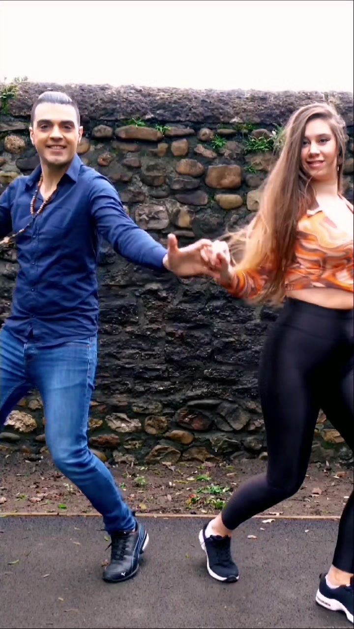 @Rhi & Mariano -Salsa y Bachata