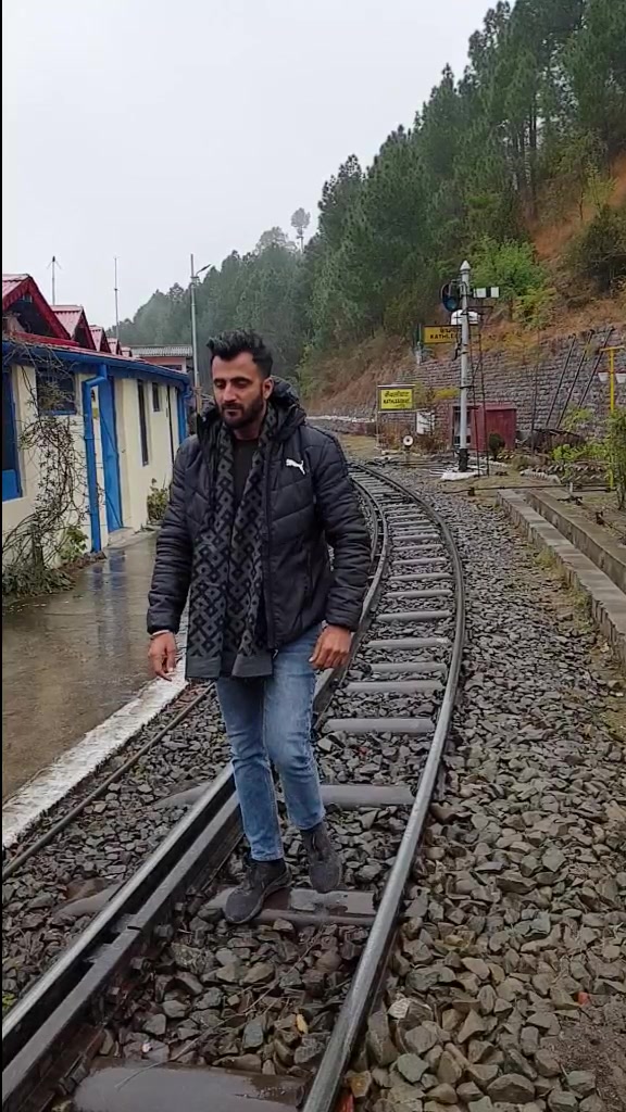 @HarryGurjar