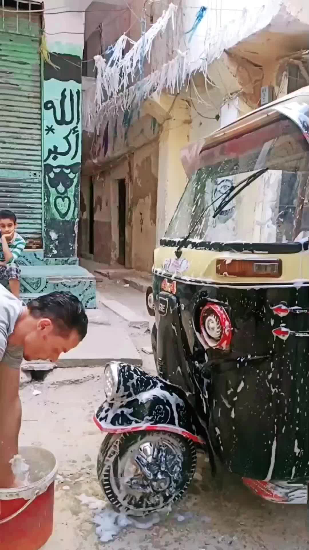 @مصطفى ابو علي