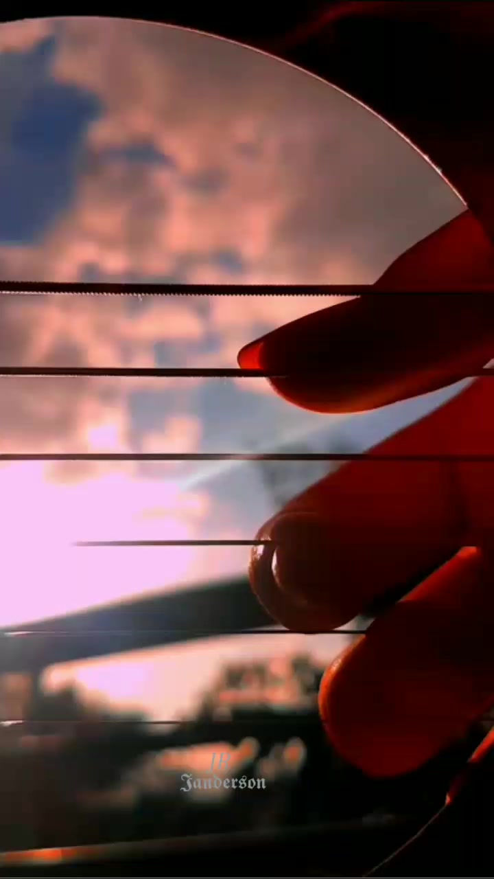@𝕵𝖆𝖓𝖉𝖊𝖗𝖘𝖔𝖓_97