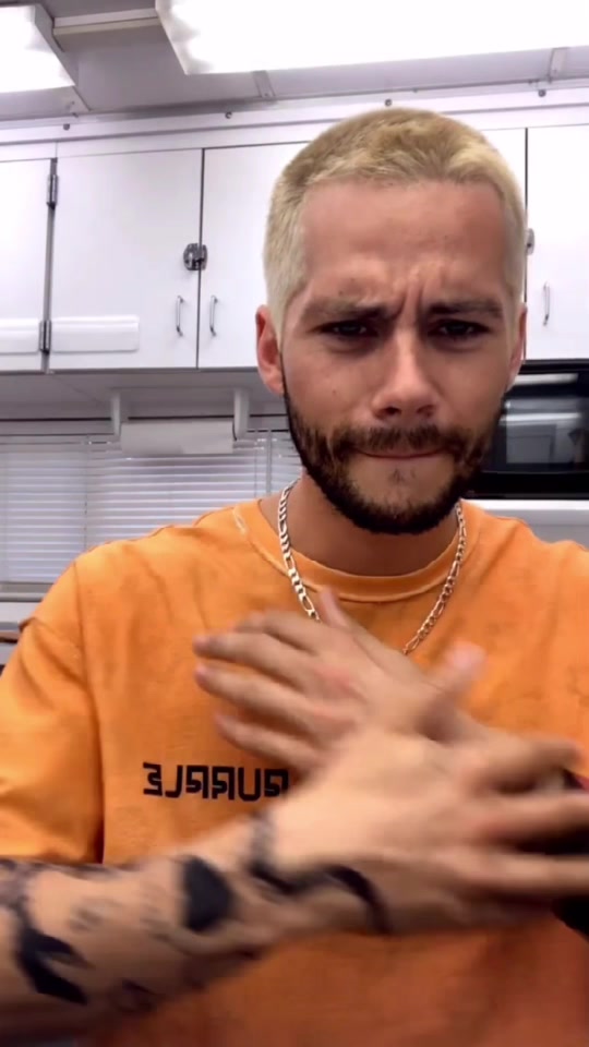 @<3