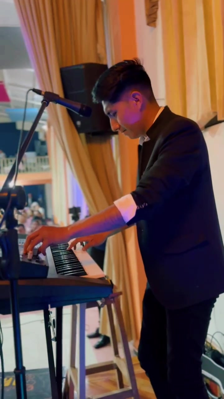 @Edisson 🎹