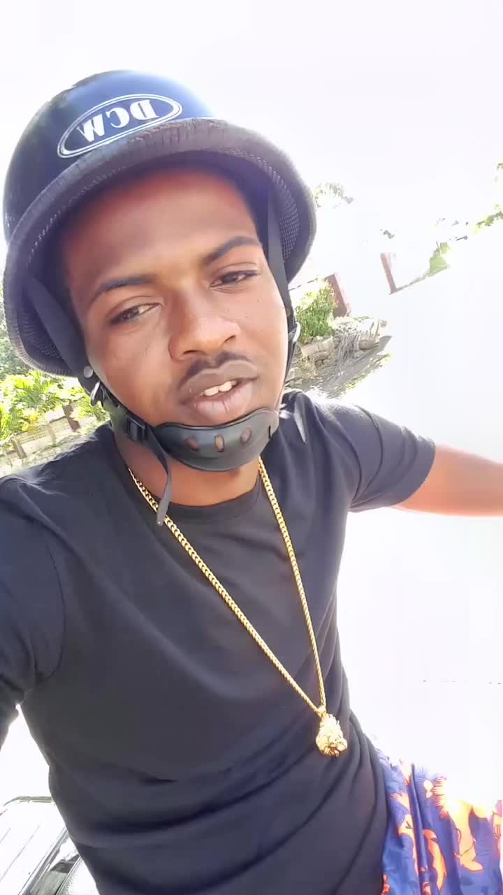 @Jingles🇱🇨🇧🇧