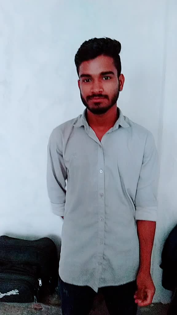 @mr_faisal_ 01