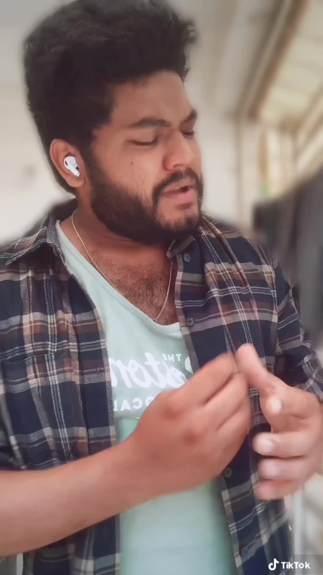@Jaggu_Boy