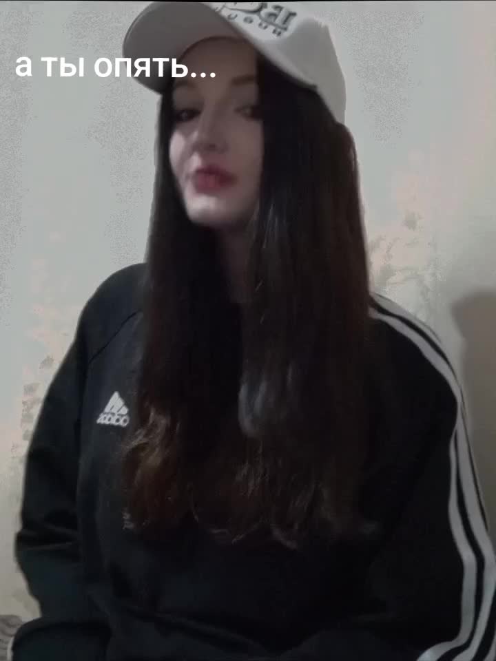 @𝓥𝓲𝓴𝓪