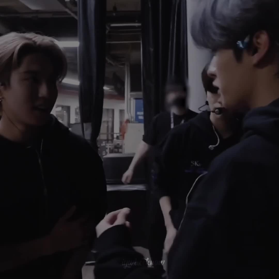 @ₘᵢₙₕₒ'ₛwᵢfₑ