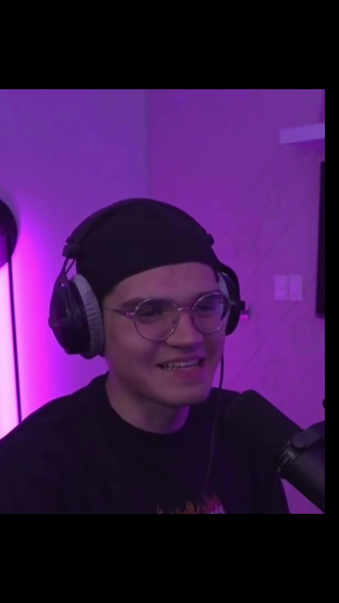 @000000