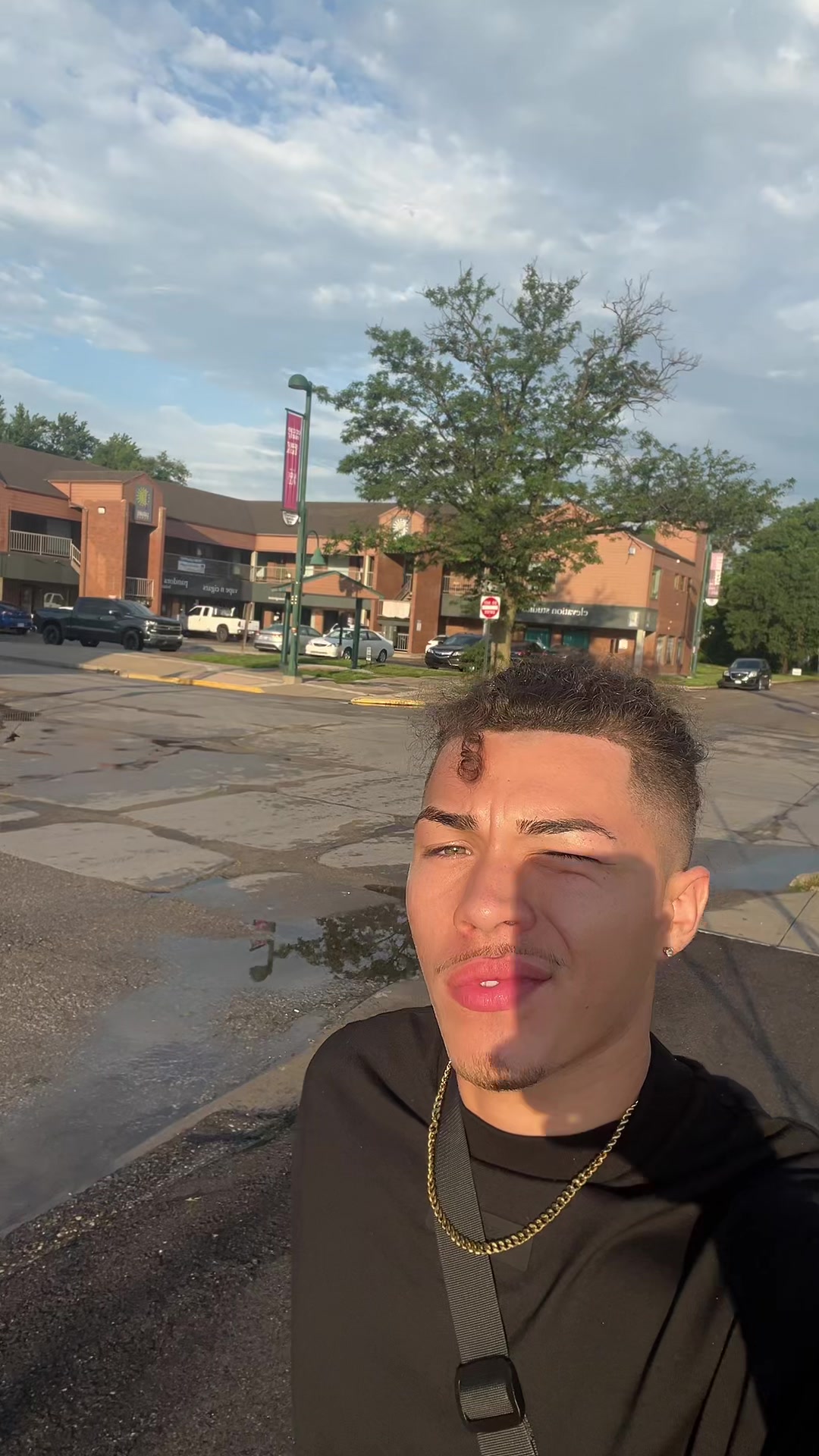 @therealwinniee