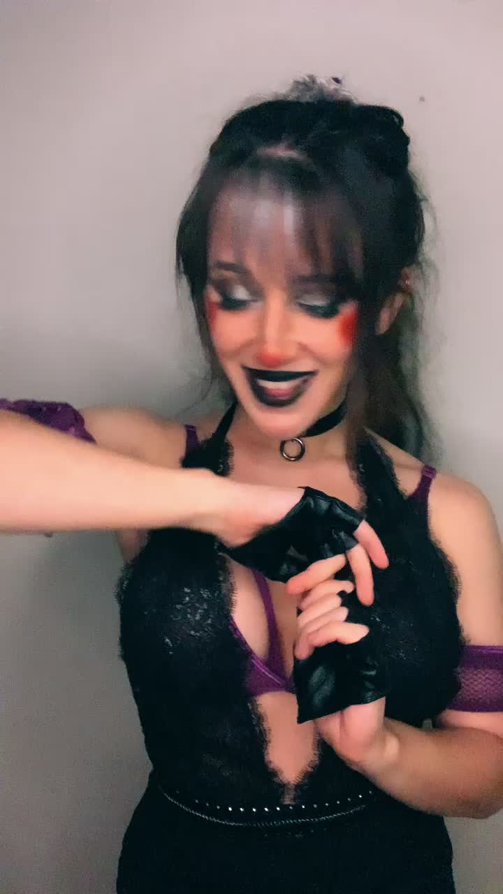 @LuvSydneyMarie