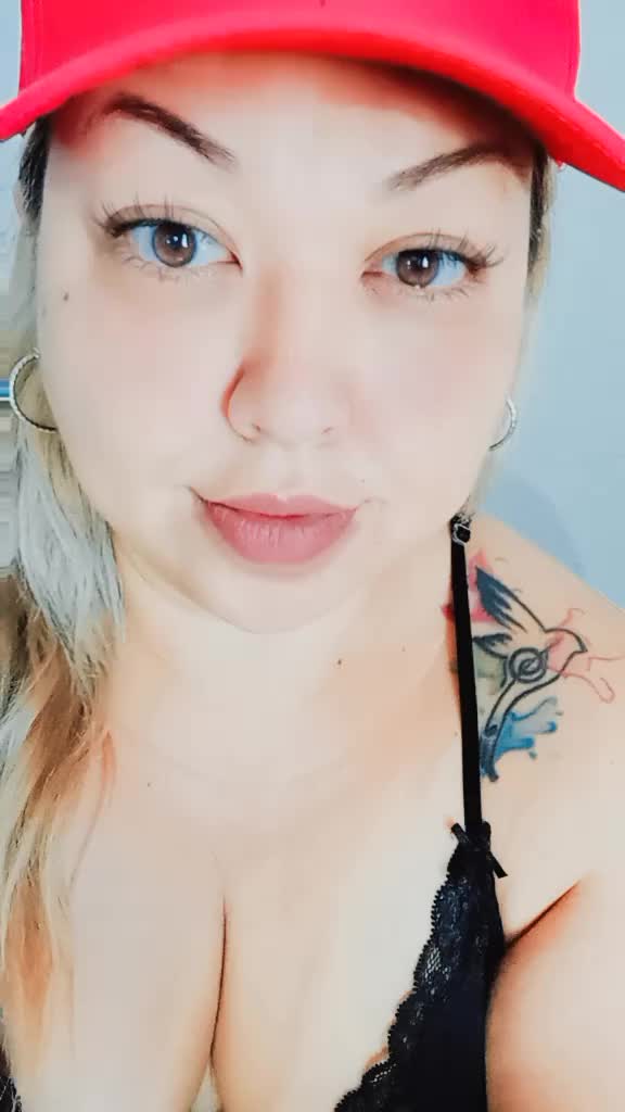 @liizbeeth