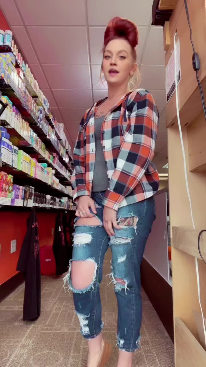 @red.moonchild.0