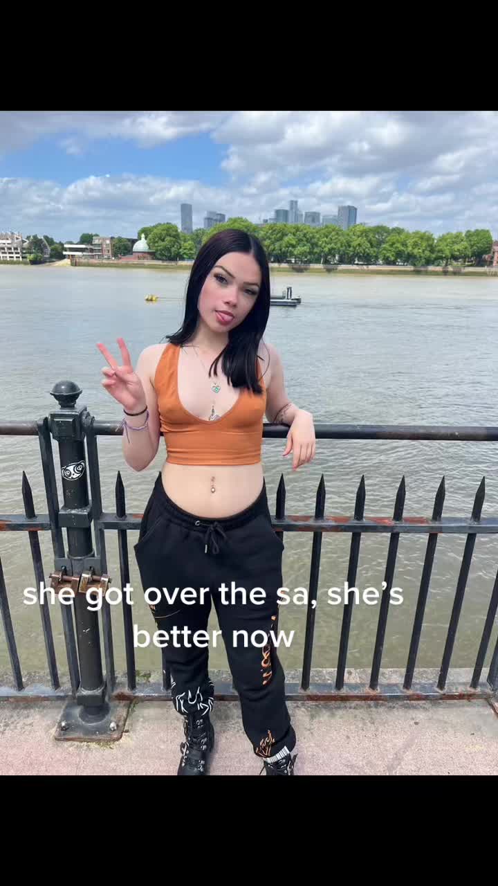 @yaneena