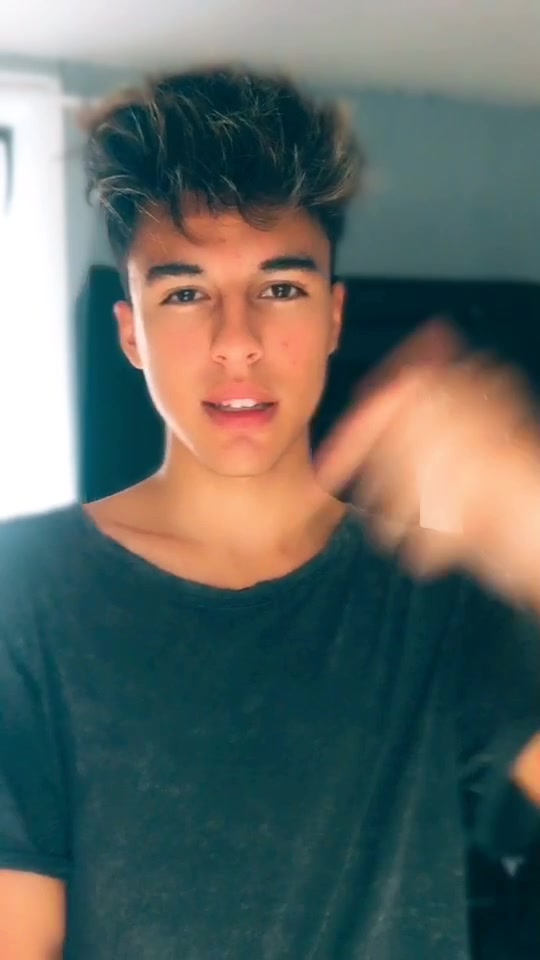 @Yolaos