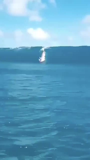 @windsurfcrashs