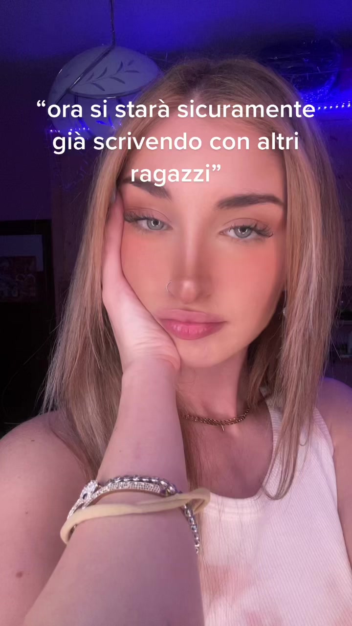 @ʎsuɐᴉƃ