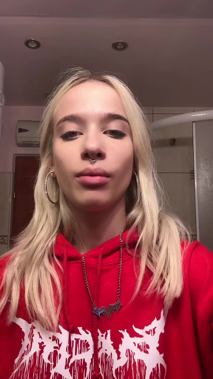 @bruxye