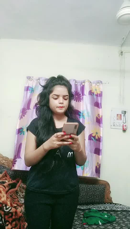 @🖤MAHIMA🖤