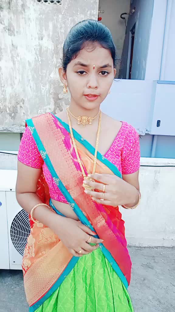 @😍Chandrika😍