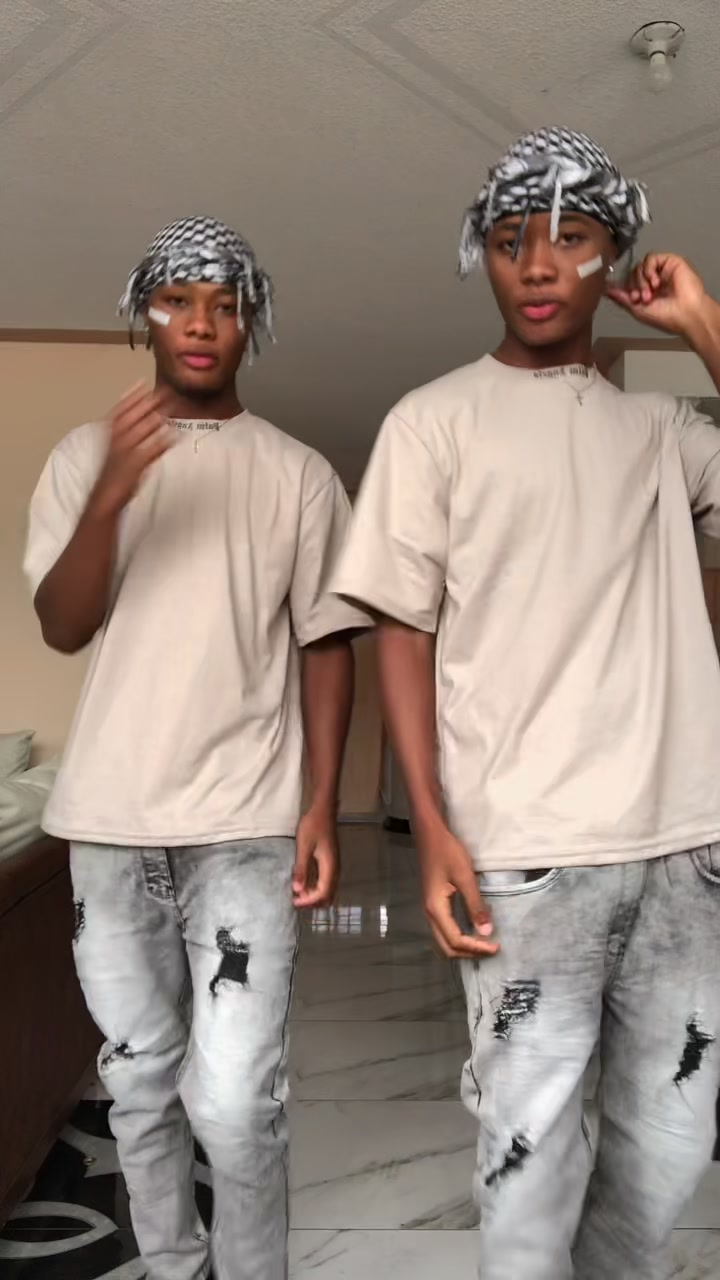 @Jay 🧑🏽🦱
