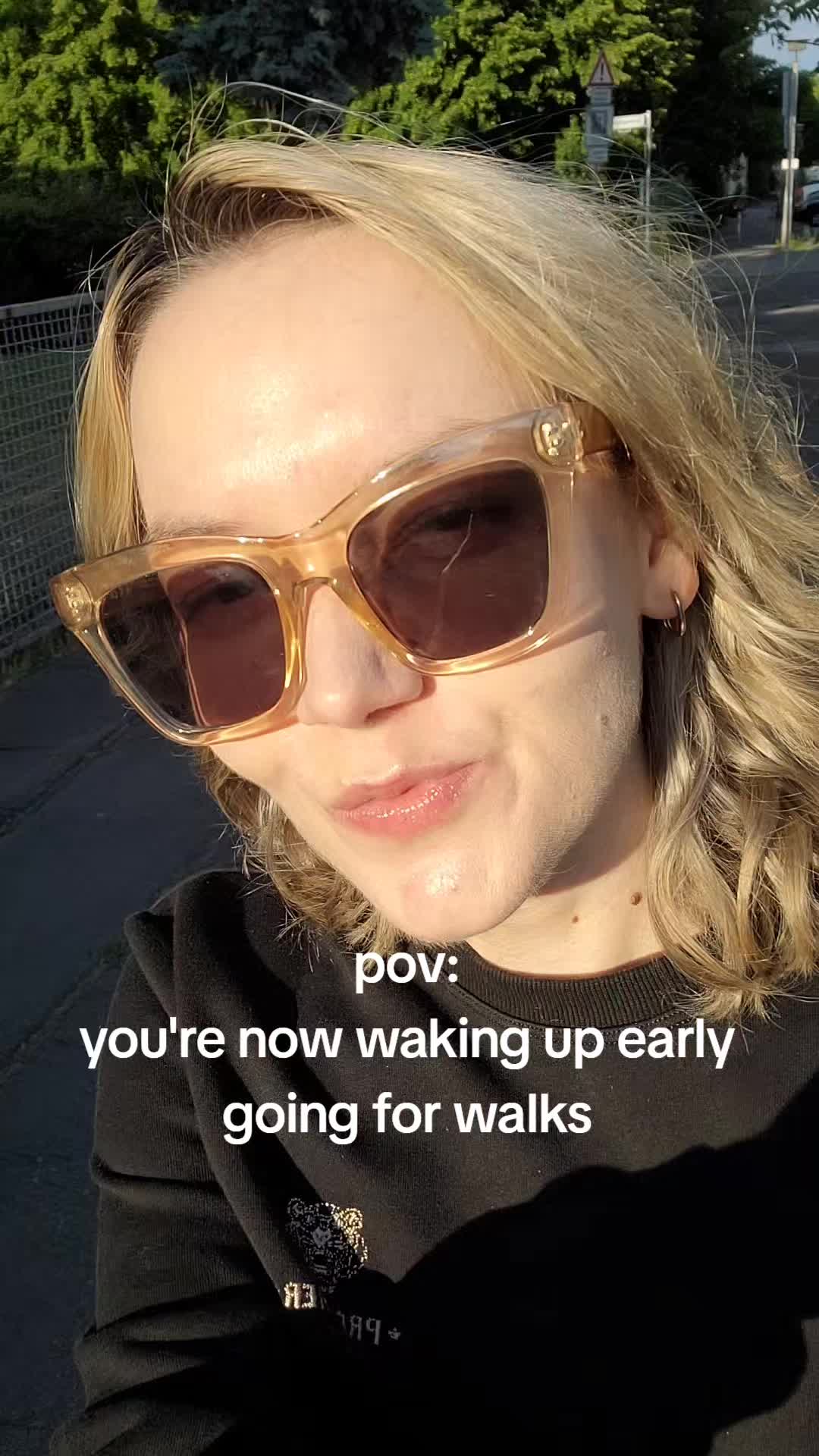 @pleaselie