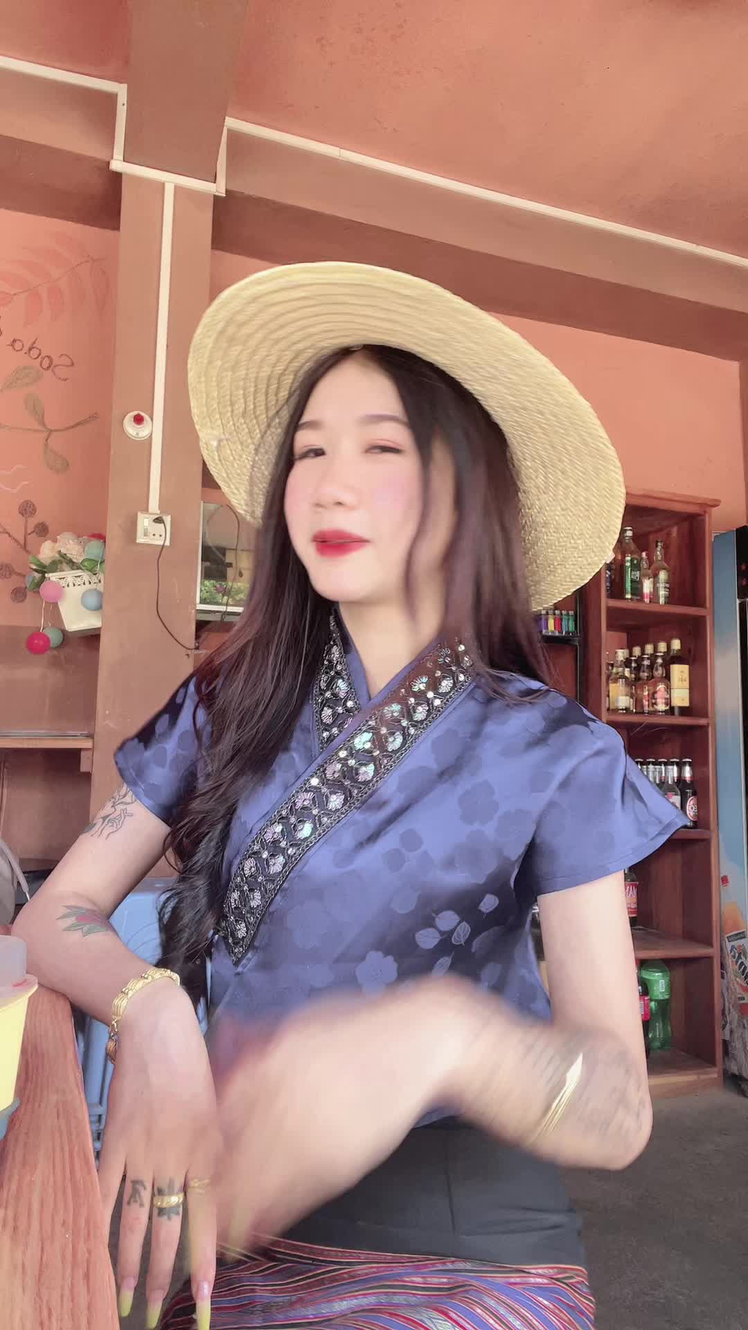 @HWM Fashion Shop🛍️