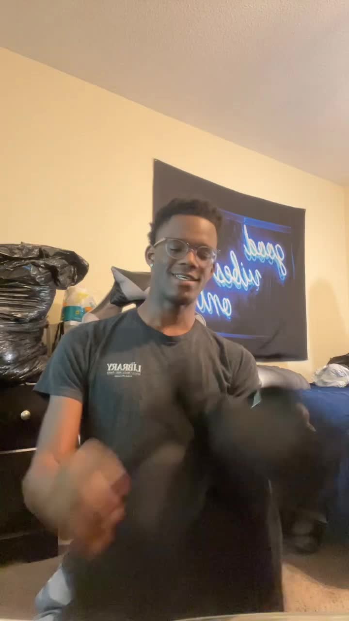 @Q